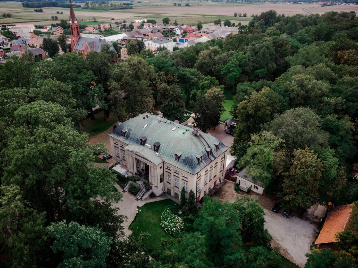 Palac Pakoslaw Pakoslaw  Kültér fotó